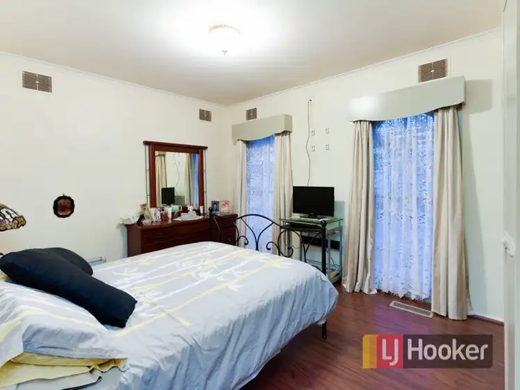 Fifth view of Homely house listing, 38 Green Valley Crescent, Hampton Park VIC 3976