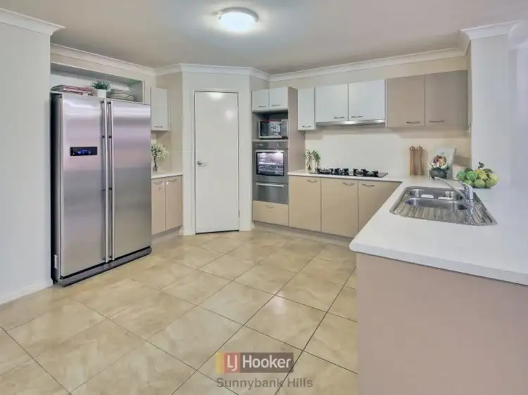 Fifth view of Homely house listing, 18 Larapinta Circuit, Parkinson QLD 4115