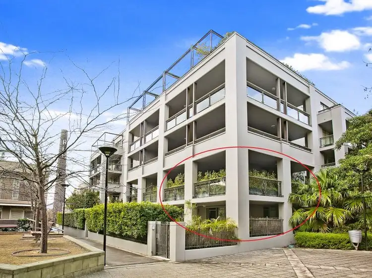Third view of Homely townhouse listing, 1/4 Young Street, Paddington NSW 2021
