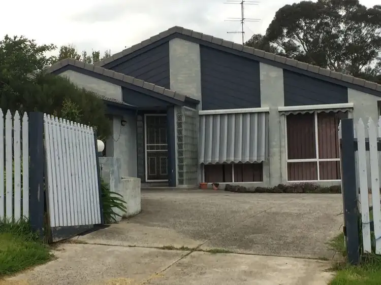 16 Meikle Street, Meeniyan VIC 3956