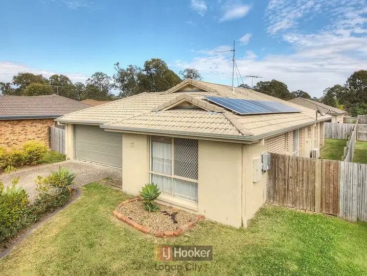 61 Lakeview Drive, Logan Reserve QLD 4133