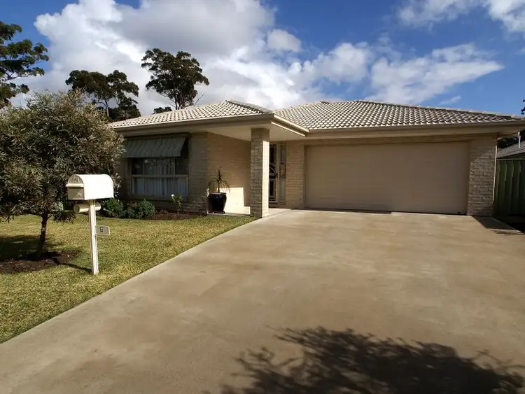 7 Martin Place, Broulee NSW 2537
