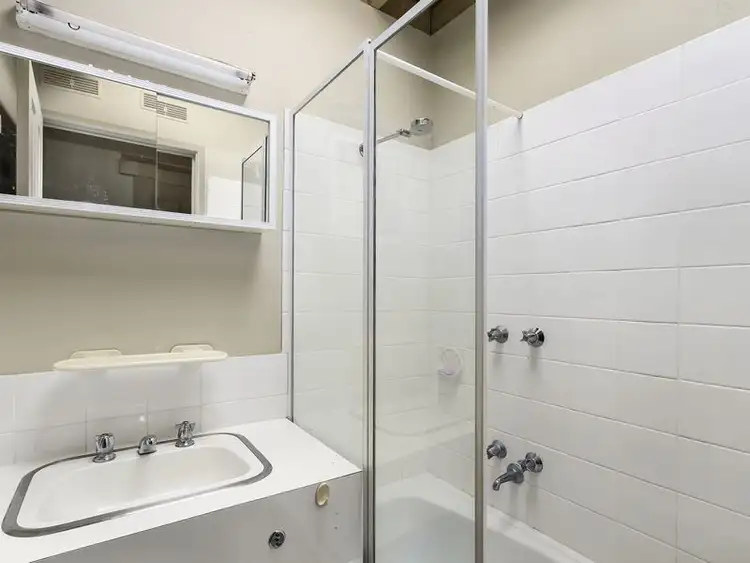 Fifth view of Homely unit listing, 6/35 Stead Street, Sale VIC 3850