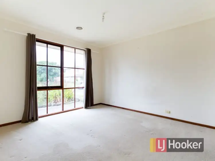 Fifth view of Homely house listing, 51 Kennington Park Drive, Endeavour Hills VIC 3802