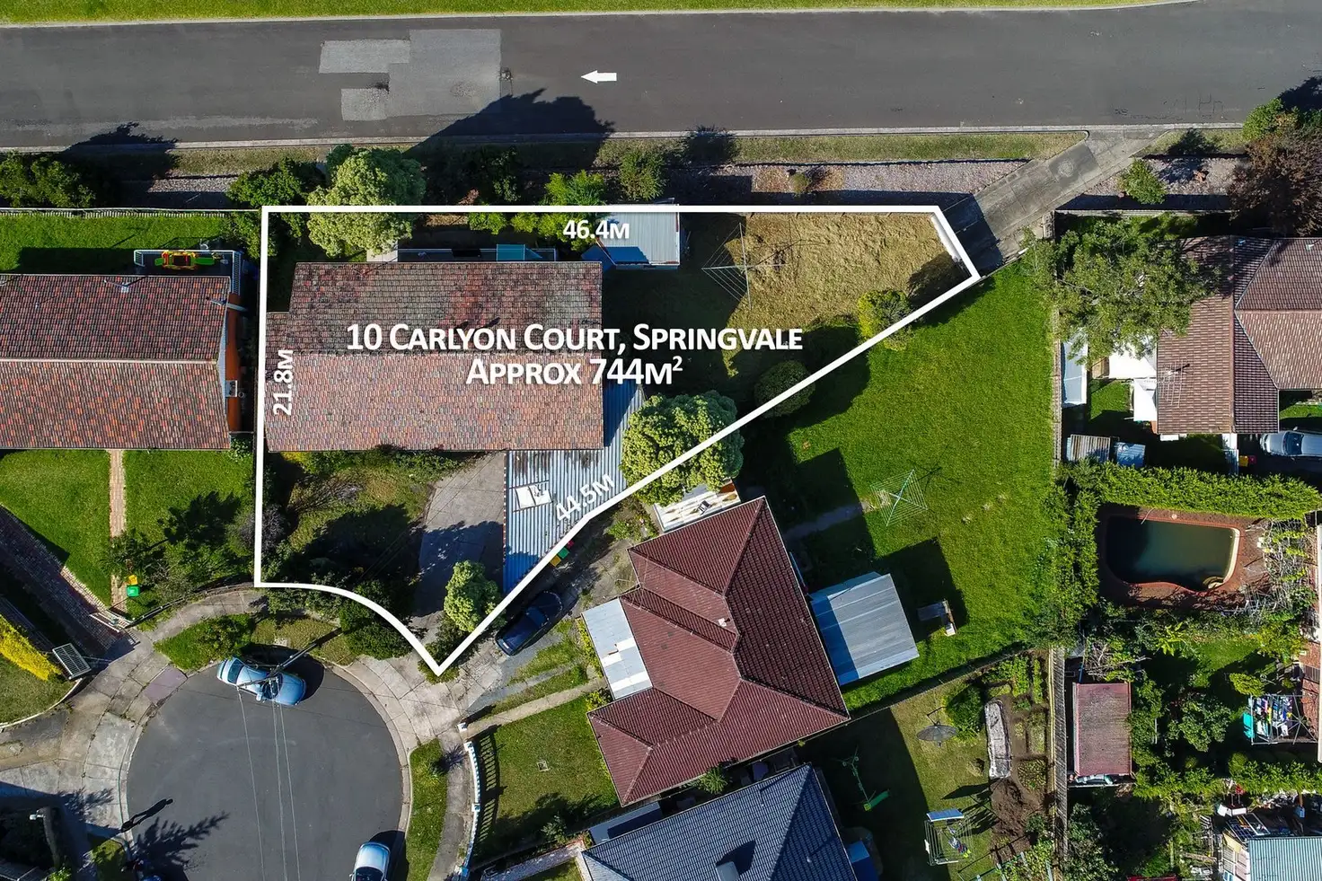 Main view of Homely house listing, 10 CARLYON CRT, Springvale VIC 3171