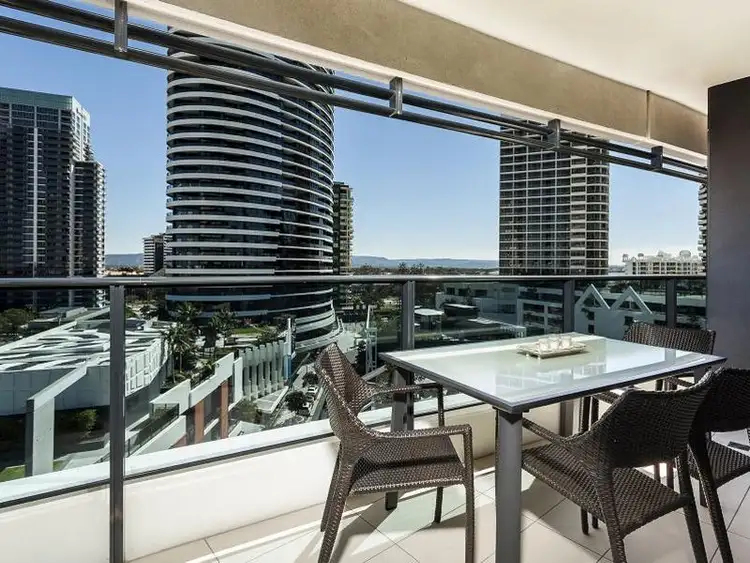 808/1 Oracle Boulevard, Broadbeach QLD 4218