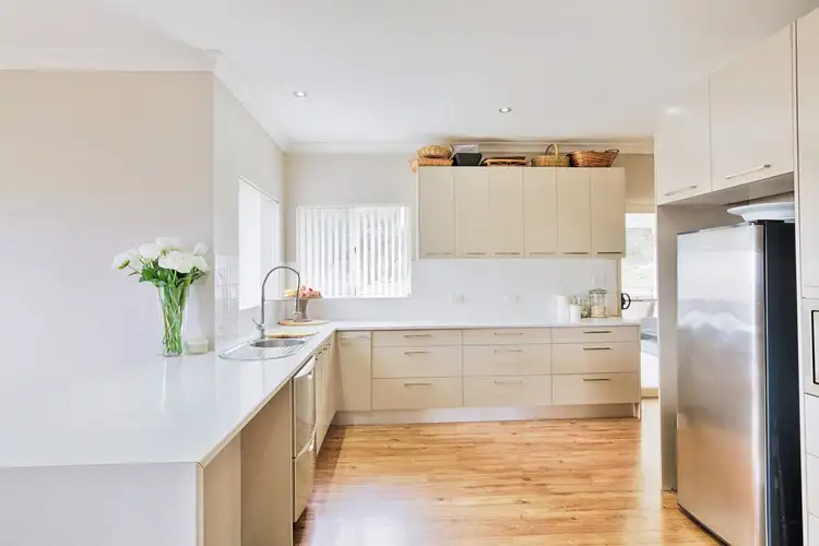 Second view of Homely house listing, 7 Bursaria Place, Lithgow NSW 2790