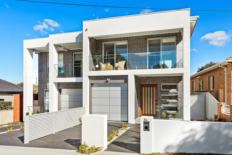 5a Daisy Street, Roselands NSW 2196