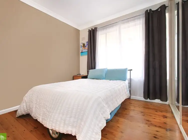 Fourth view of Homely unit listing, 2/1 Cleverdon Crescent, Figtree NSW 2525