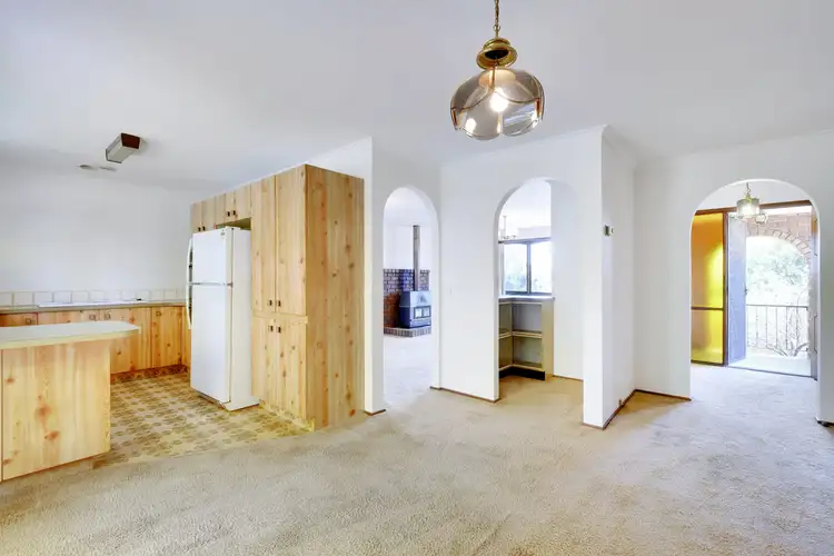 Fifth view of Homely house listing, 4 Dixie Place, Karabar NSW 2620