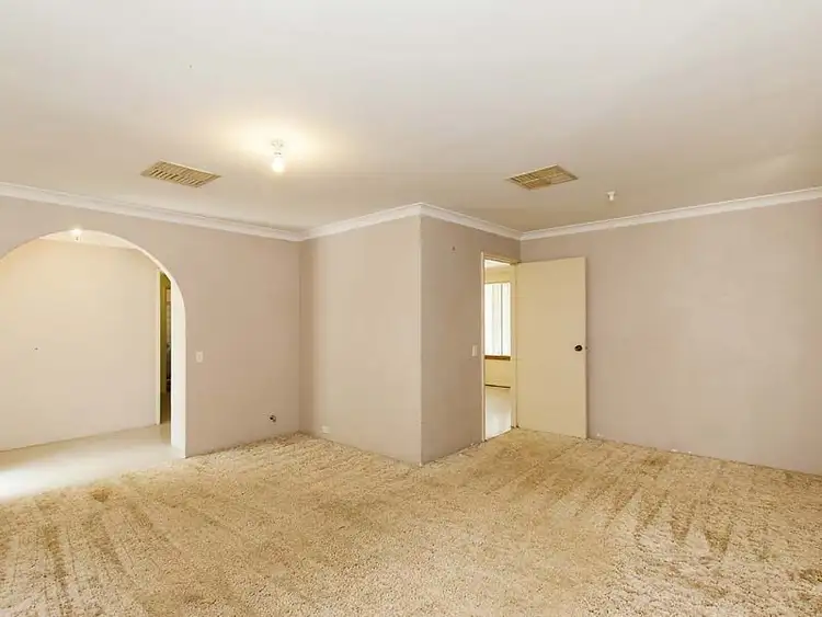 Sixth view of Homely house listing, 4 Valkyrie Place, Gosnells WA 6110