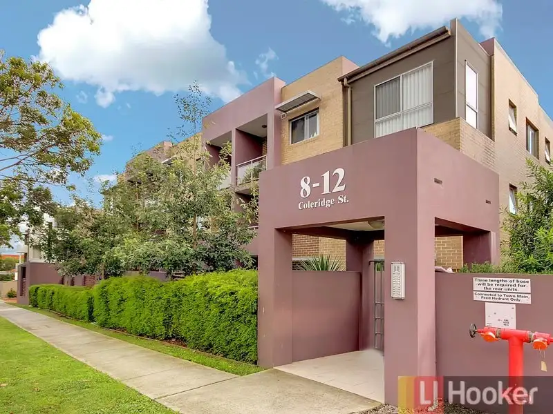 Main view of Homely unit listing, 2/8-12 Coleridge Street, Riverwood NSW 2210
