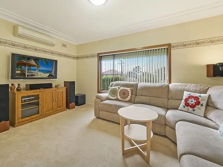 9 Flamingo Place, Pendle Hill NSW 2145