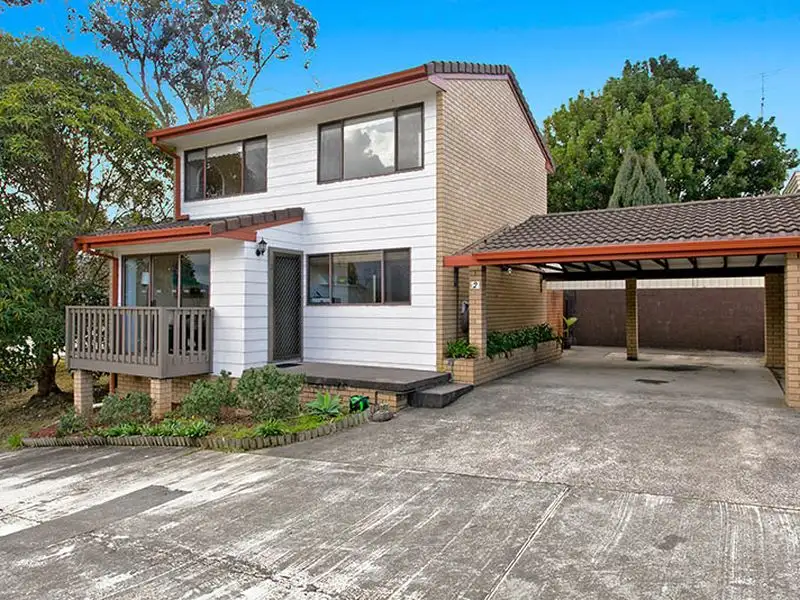 Main view of Homely townhouse listing, 2/394 Princes Highway, Dapto NSW 2530