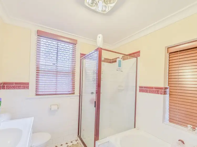 Fifth view of Homely house listing, 53 Darling Avenue, Cowra NSW 2794