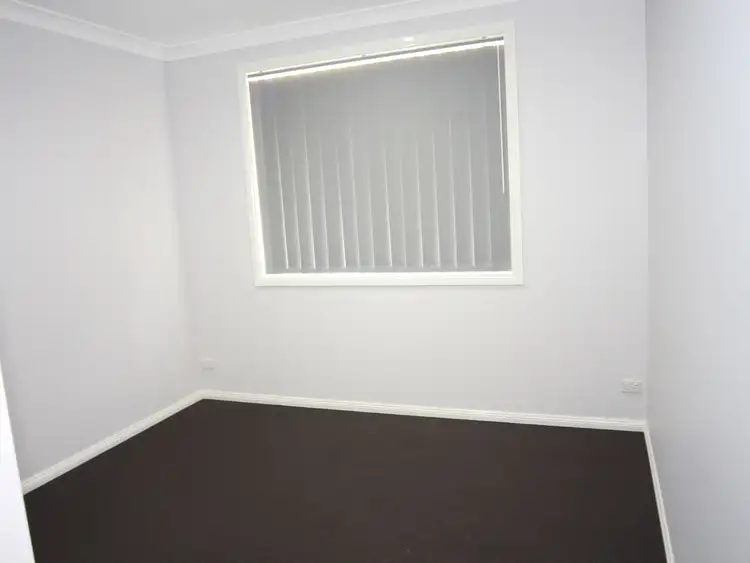 Sixth view of Homely house listing, 5 Pilot Close, Minto NSW 2566