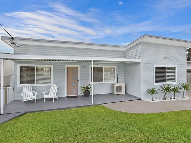 Main view of Homely house listing, 23 George Hely Crescent, Killarney Vale NSW 2261