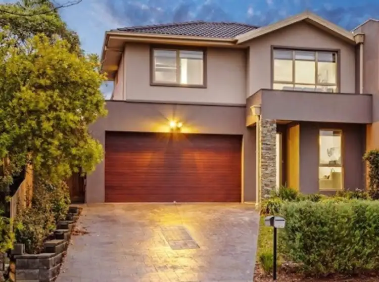 2 Toronto Avenue, Doncaster VIC 3108