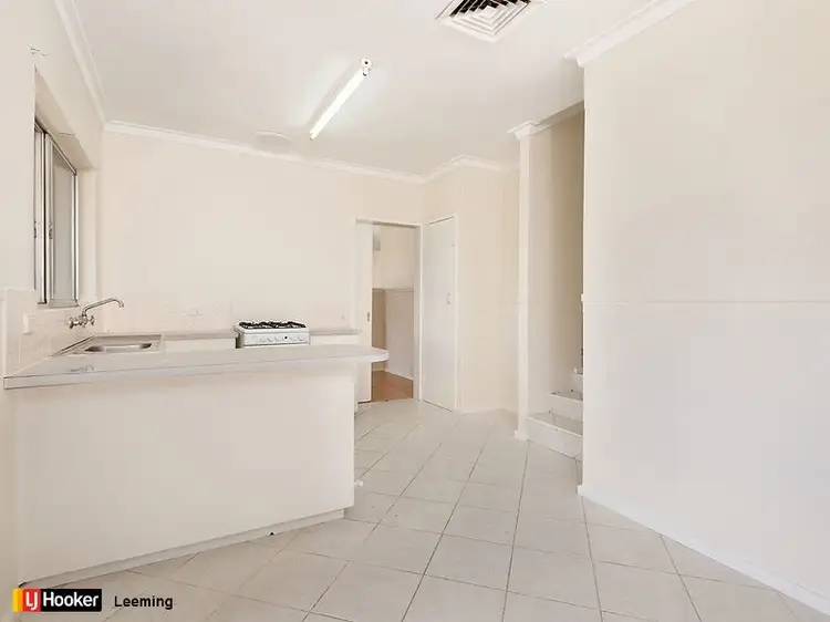 Fourth view of Homely house listing, 35 Abbott Way, Swan View WA 6056