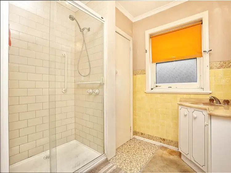 Fifth view of Homely house listing, 10 The Esplanade, Edithvale VIC 3196