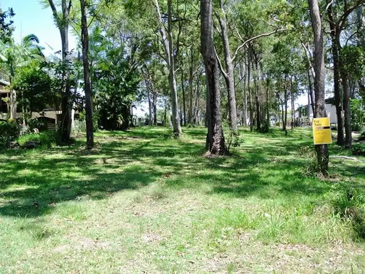 14 Rio Street, Macleay Island QLD 4184