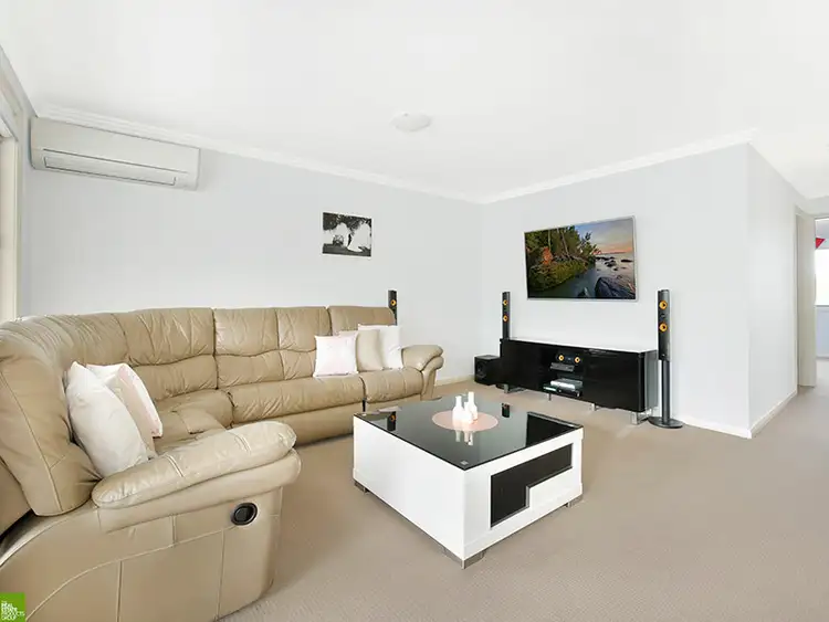 Fourth view of Homely townhouse listing, 5/15 Hingston Close, Lake Heights NSW 2502