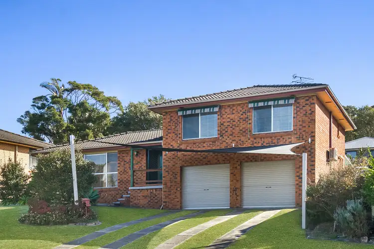 Main view of Homely house listing, 10 Mathew Avenue, Jewells NSW 2280