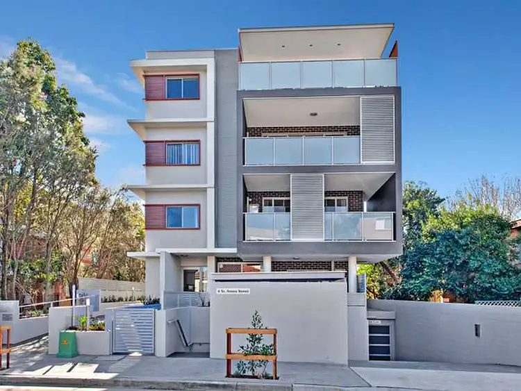 6 St Annes Street, Ryde NSW 2112