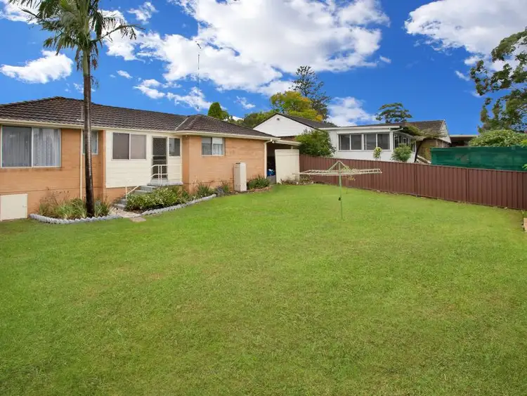 Fifth view of Homely house listing, 27 Dobell Circuit, St Clair NSW 2759