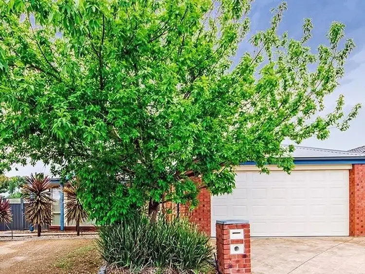 Second view of Homely house listing, 1 Spindrift Way, Seabrook VIC 3028