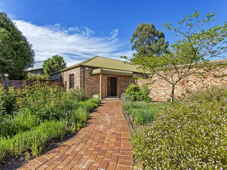 1 Wallen Place, Mckellar ACT 2617