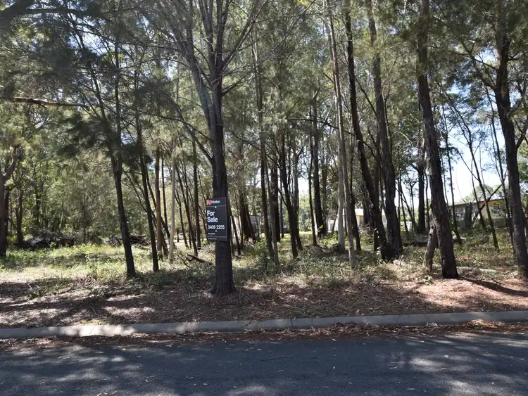 27 Rossi Street, Russell Island QLD 4184