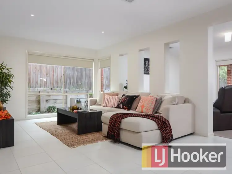 Fifth view of Homely house listing, 4 Lincoln Avenue, Berwick VIC 3806