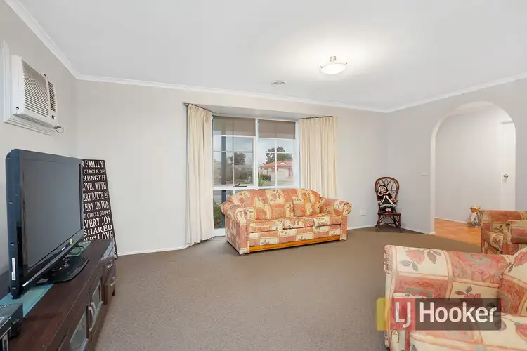 Fourth view of Homely house listing, 2 Amanda Court, Pakenham VIC 3810