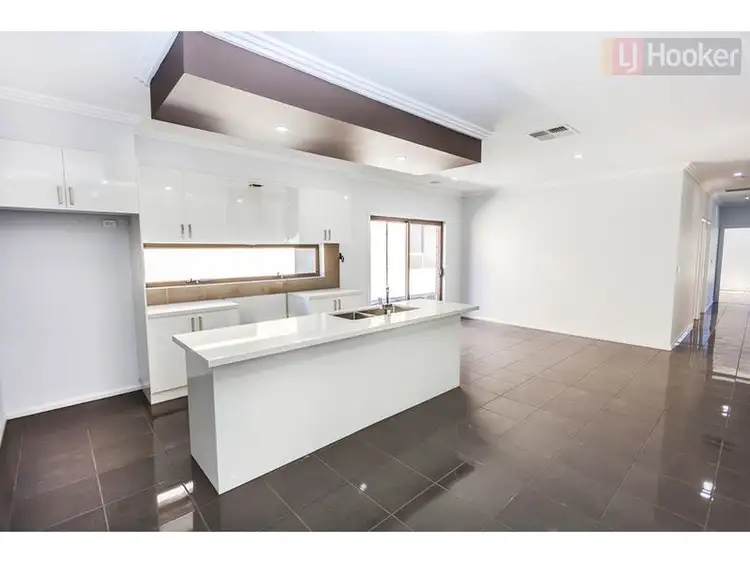 Fifth view of Homely house listing, 41 Natural Drive, Craigieburn VIC 3064