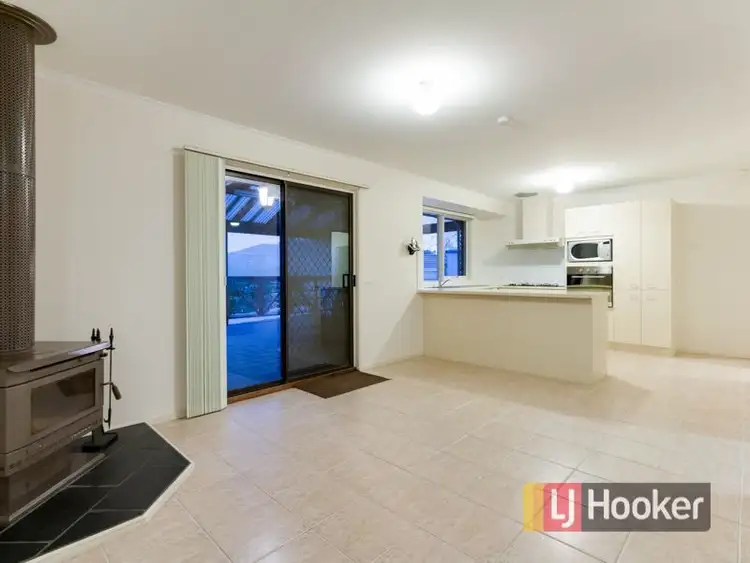 Seventh view of Homely house listing, 31 Lawless Drive, Cranbourne North VIC 3977
