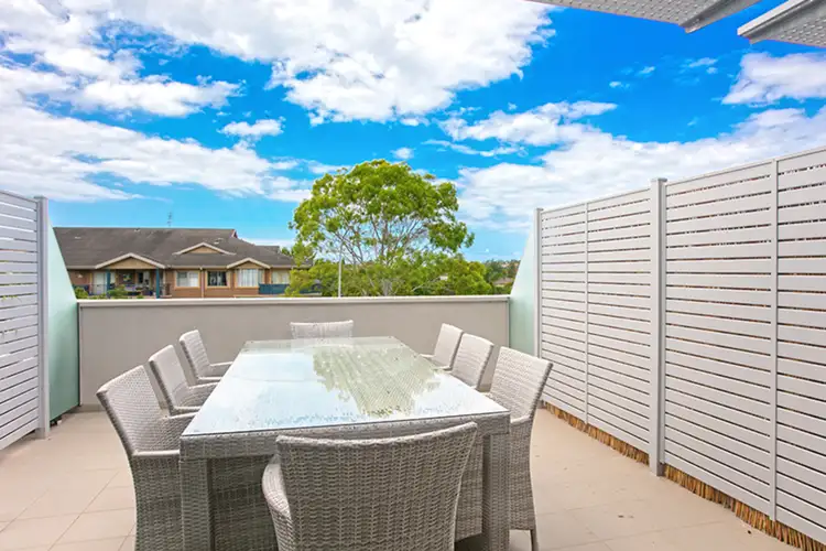 2/299 Condamine Street, Manly Vale NSW 2093