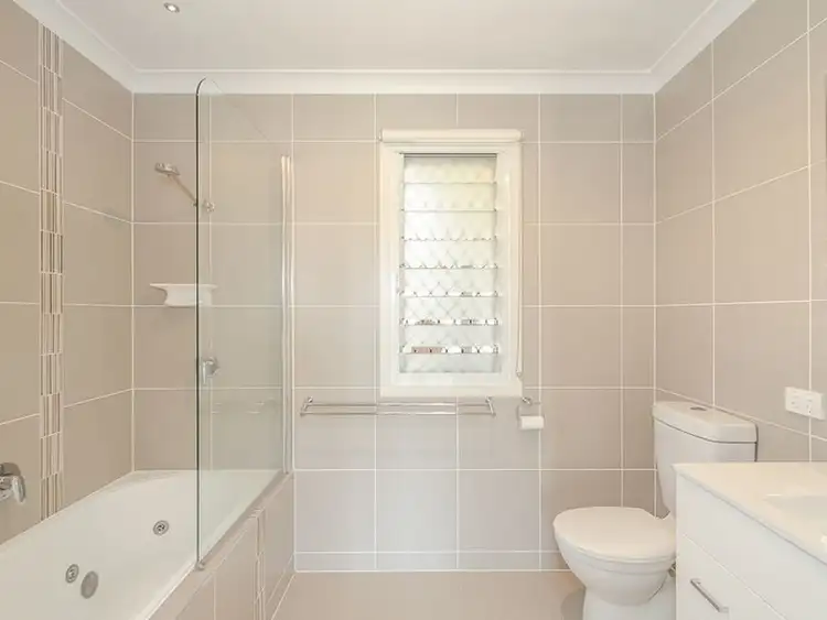 Sixth view of Homely house listing, 9 Kakadu Way, New Auckland QLD 4680
