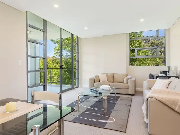 27/18 Shinfield Avenue, St Ives NSW 2075