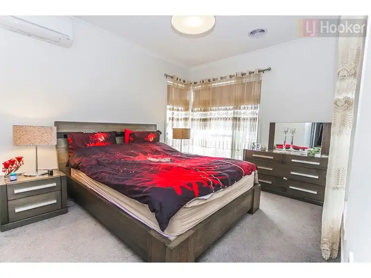 Seventh view of Homely house listing, 14 Honour Street, Craigieburn VIC 3064