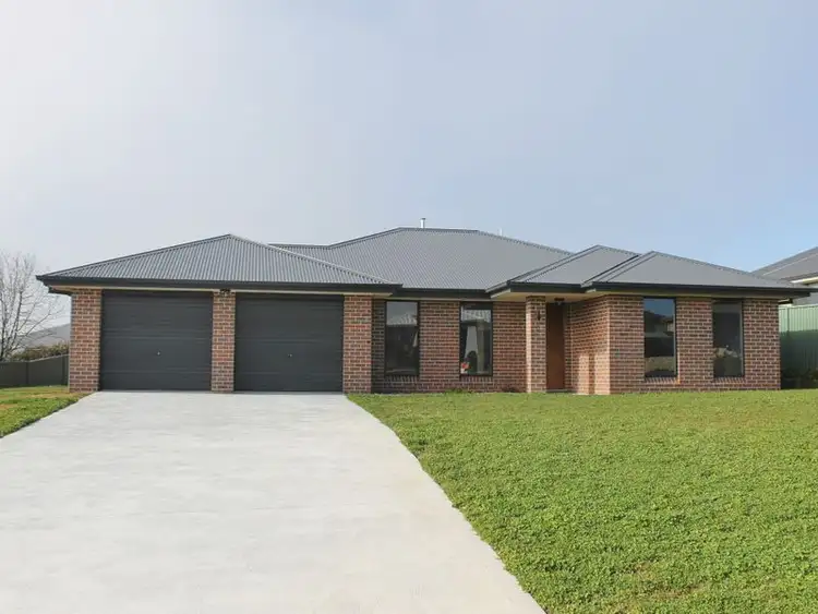 Main view of Homely house listing, 4 Blaxland Drive, Llanarth NSW 2795