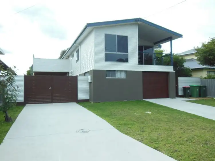 25 Lakeside Drive, Lake Tyers Beach VIC 3909
