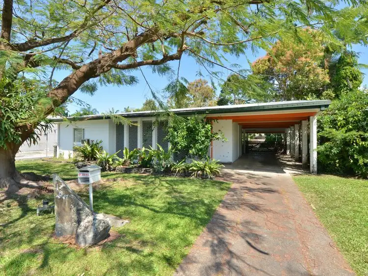167 Greenslopes Street, Edge Hill QLD 4870