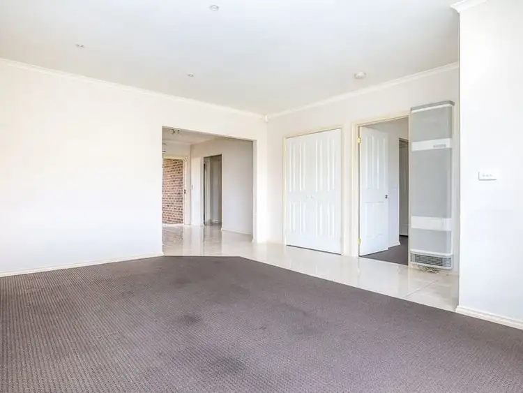 Sixth view of Homely unit listing, 2/4 Albert Place, Hoppers Crossing VIC 3029