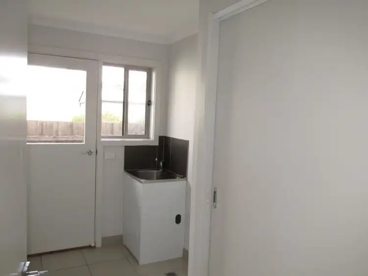 Seventh view of Homely unit listing, 2/30 Ross Street, Bairnsdale VIC 3875