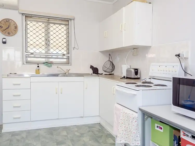 Fourth view of Homely semi-detached listing, 5 Charles Street, West Gladstone QLD 4680