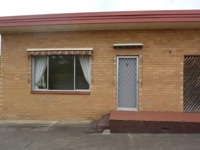 Main view of Homely studio listing, 9/39-41 Old Bar Road, Old Bar NSW 2430