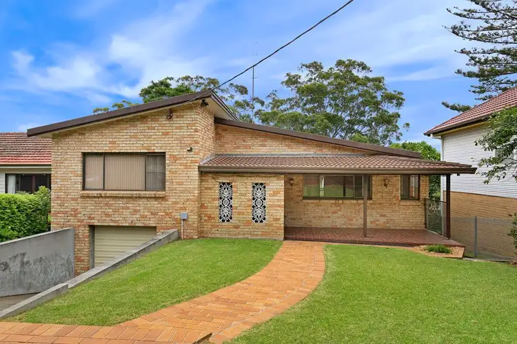 22 Toorak Avenue, Mangerton NSW 2500