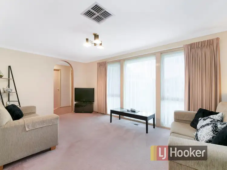 Sixth view of Homely house listing, 7 Poorinda Rise, Narre Warren VIC 3805