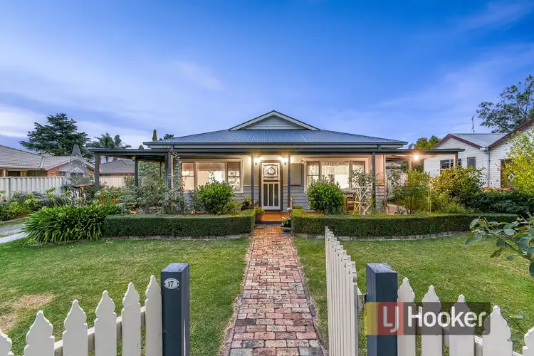 17 Main Street, Nar Nar Goon VIC 3812